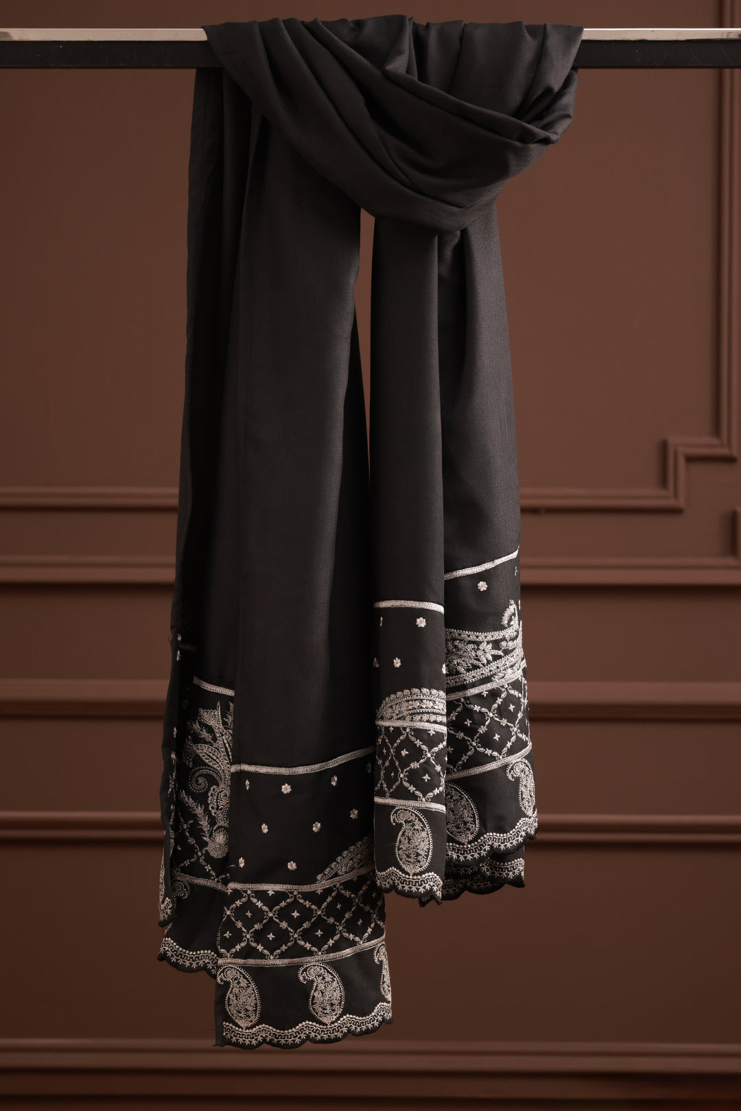 Embroidered Shawl - 1009