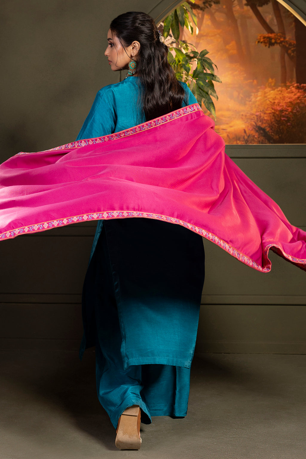 Embroidered Shawl - 0011