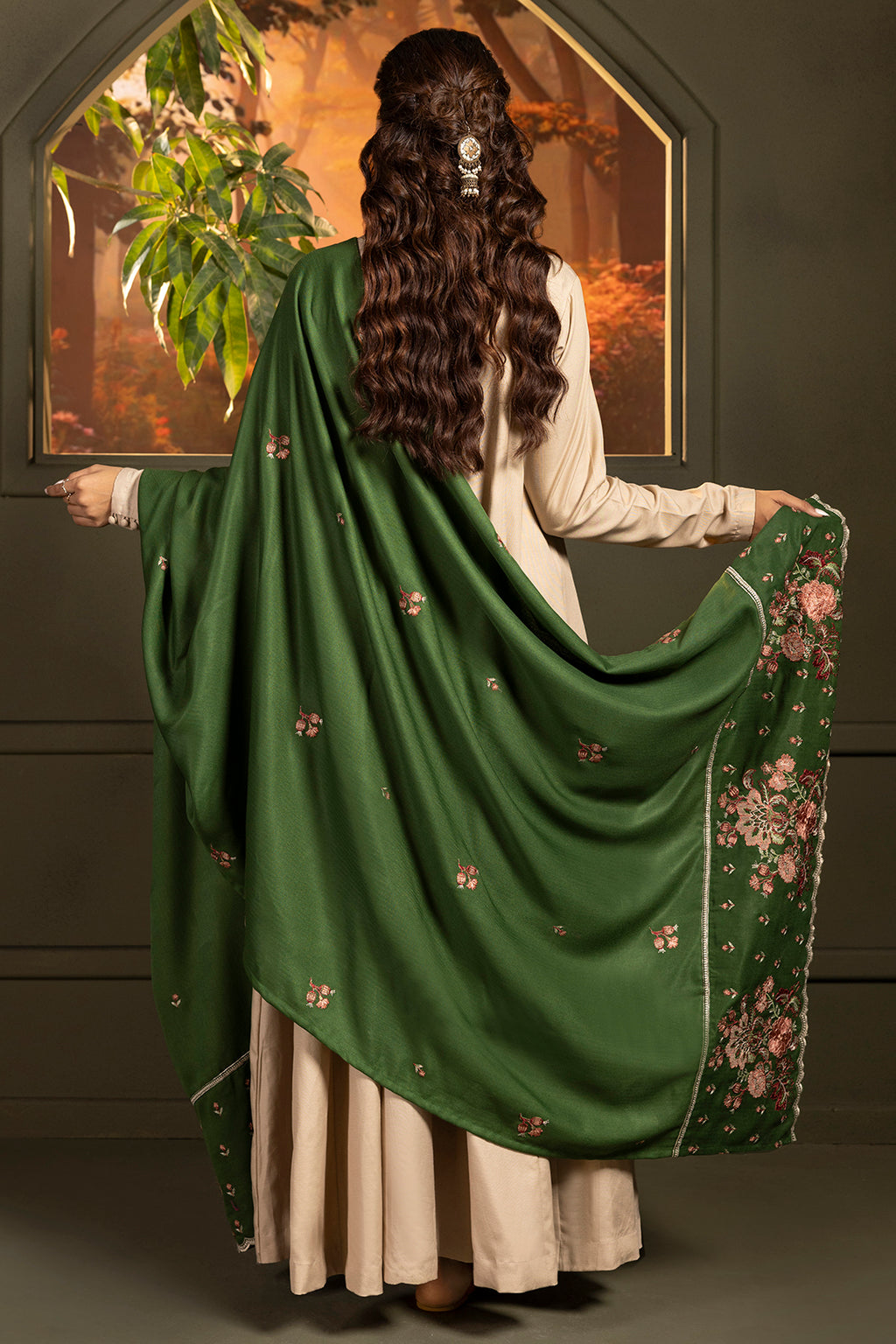 Embroidered Shawl - 0012