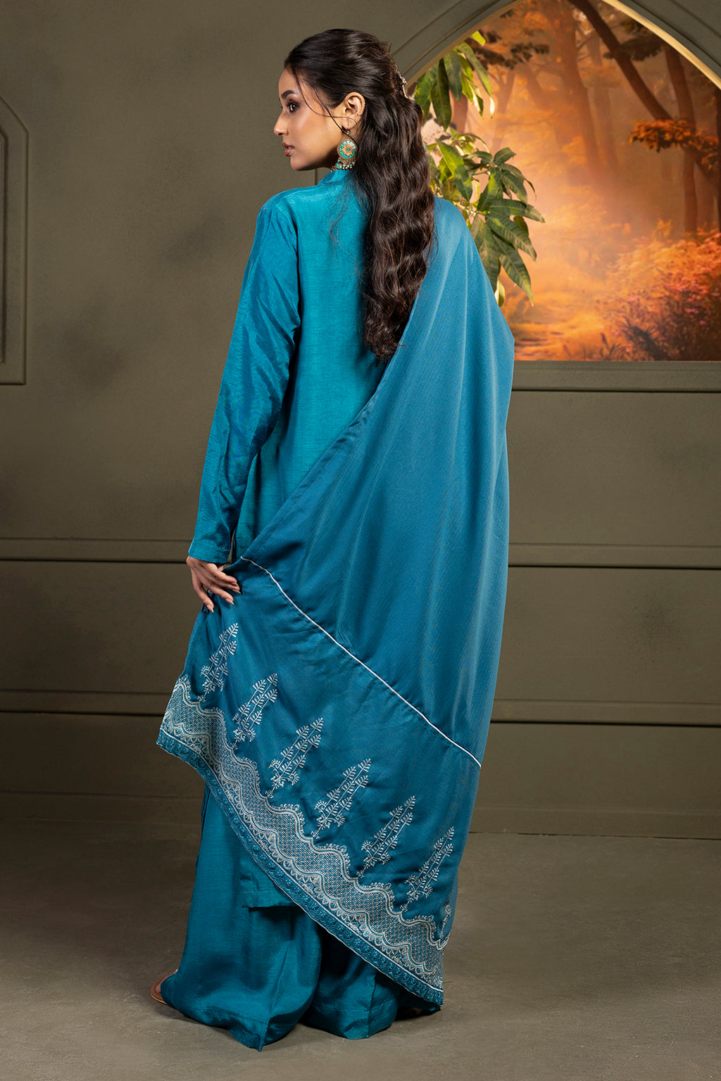 Embroidered Shawl - 0016