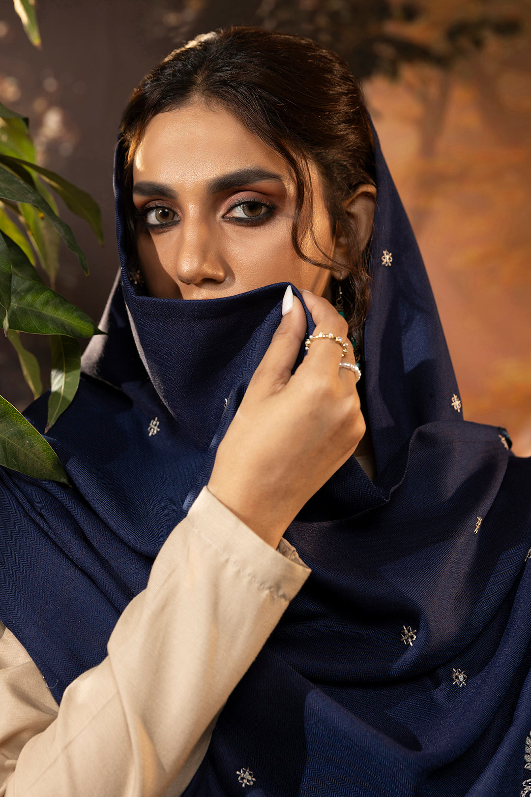 Embroidered Shawl - 0018