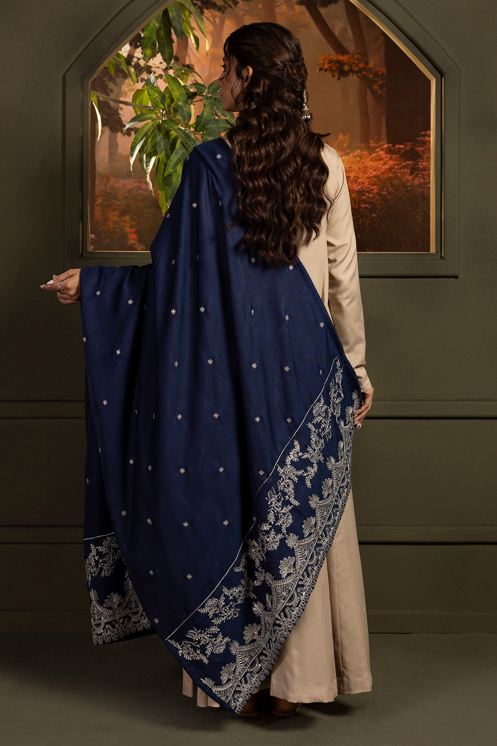 Embroidered Shawl - 0018