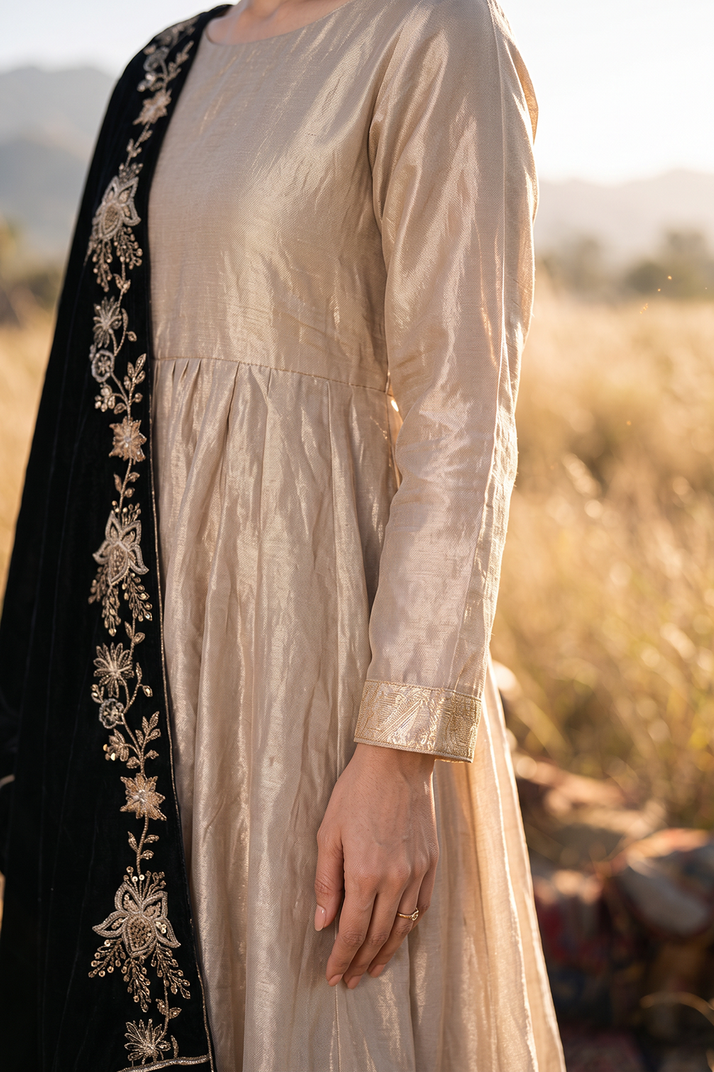 Sequin Shawl - 0004