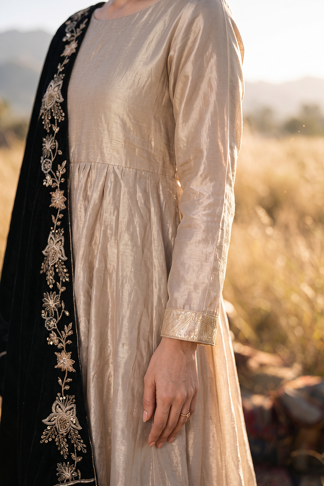 Sequin Shawl - 0004