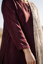 Resham Embroidered Shawl - 0013