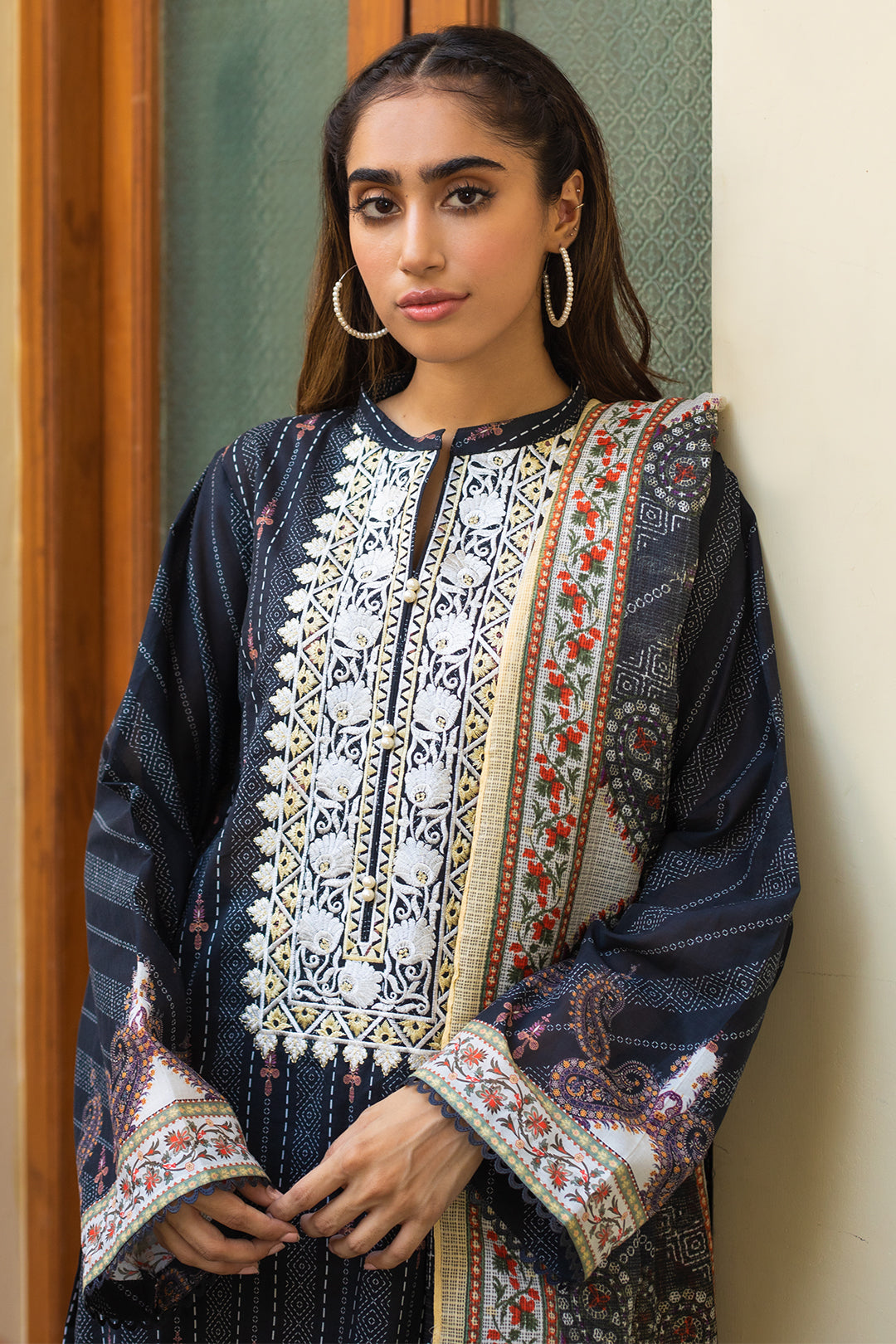 Embroidered Shirt Dupatta - 0711