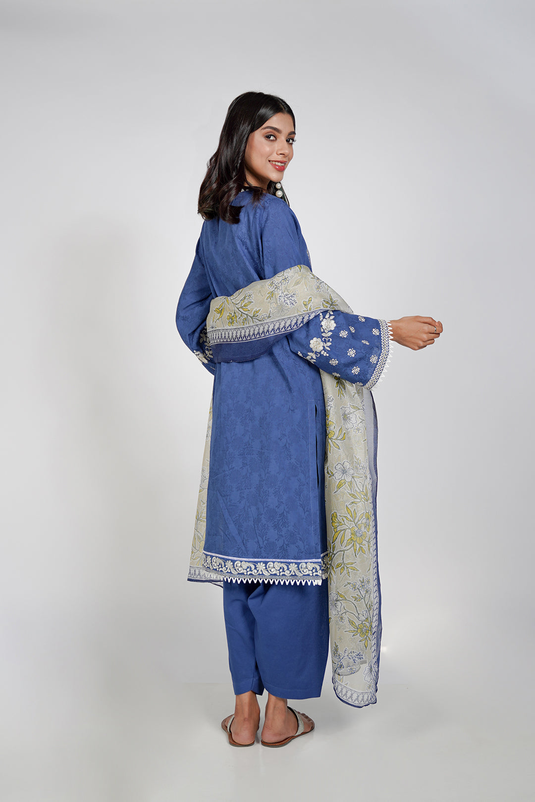 Embroidered Shirt Shalwar Dupatta - 0555