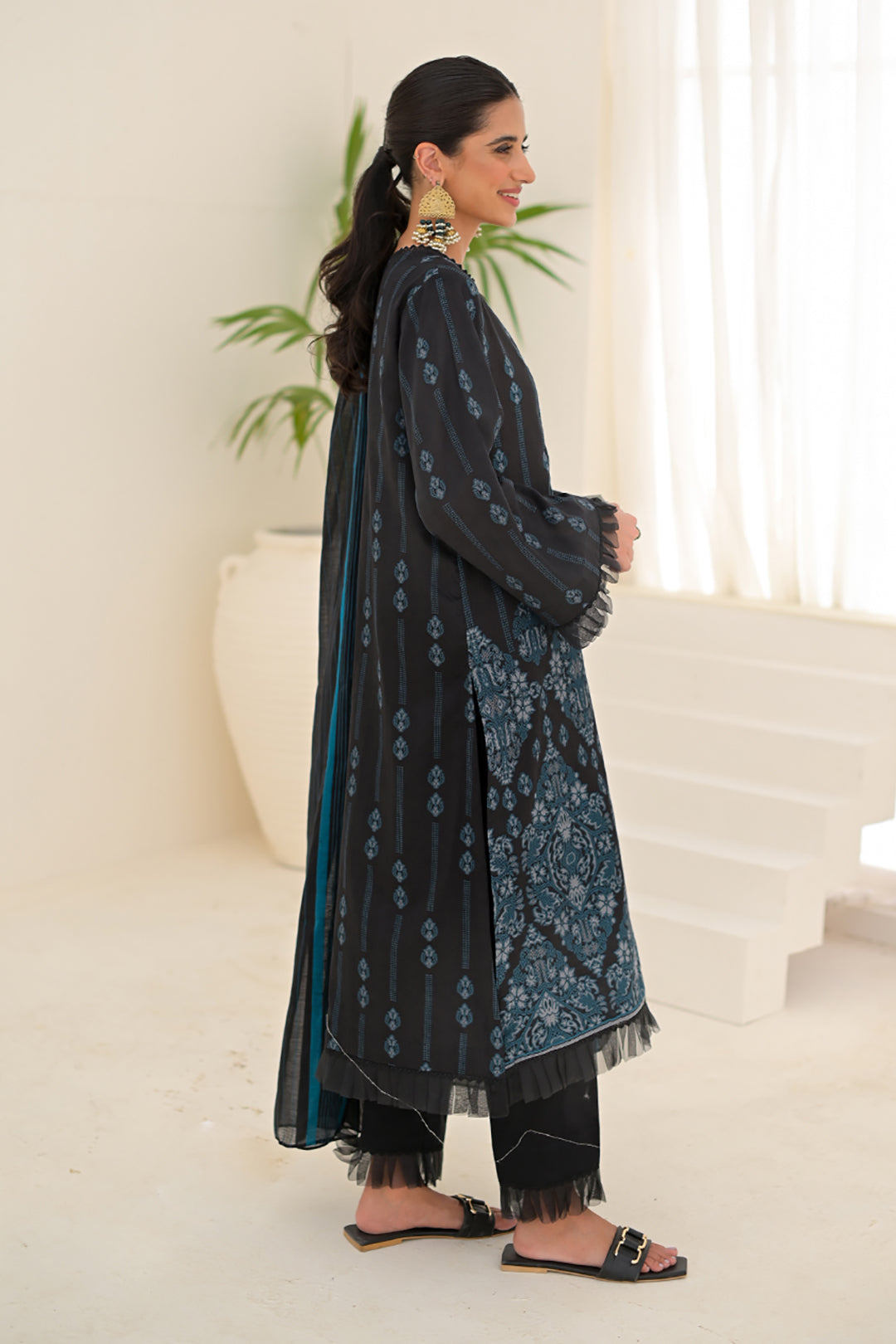 Embroidered Shirt Shalwar Dupatta - 0659