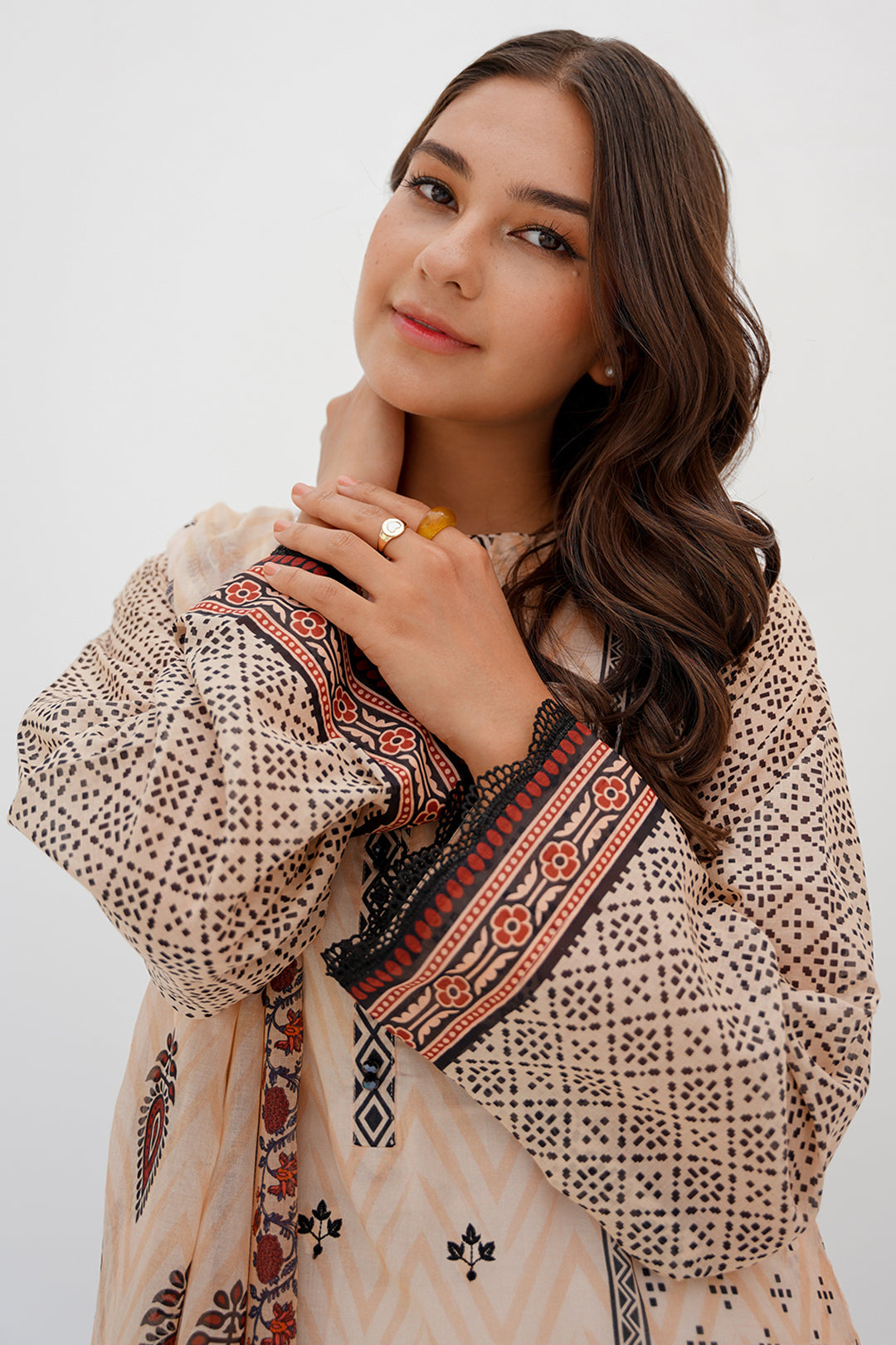 Embroidered Shirt Shalwar Dupatta - 0663