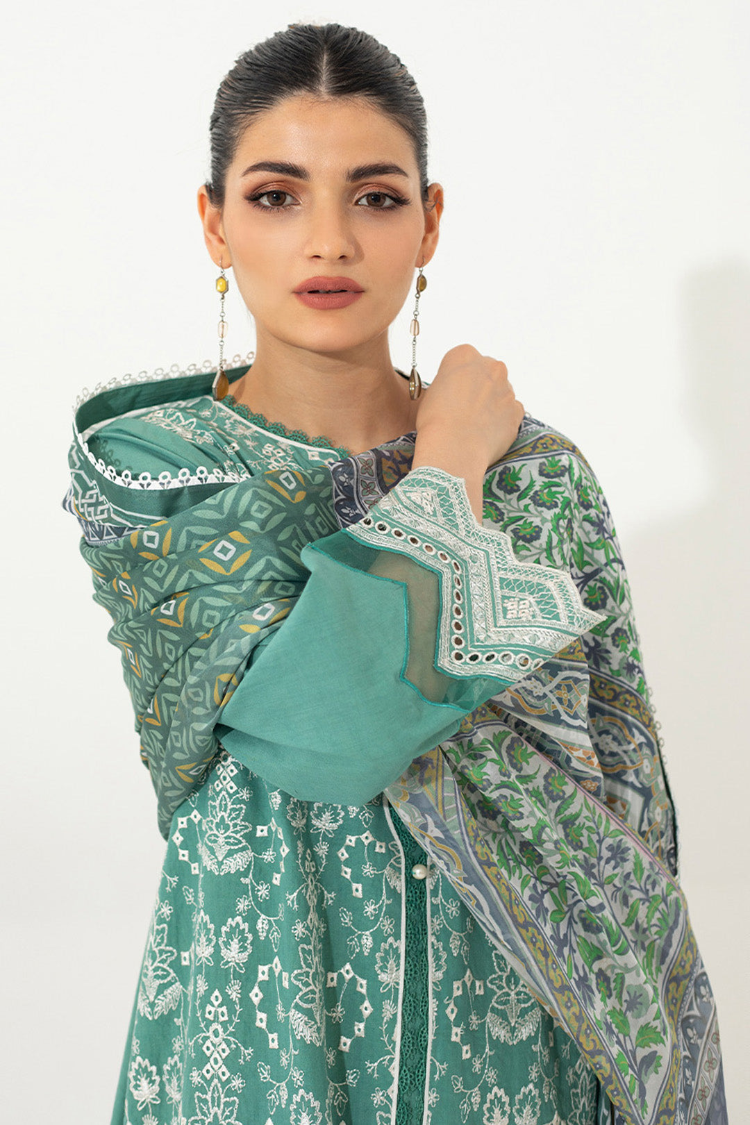 Embroidered Shirt Shalwar Dupatta - 0654