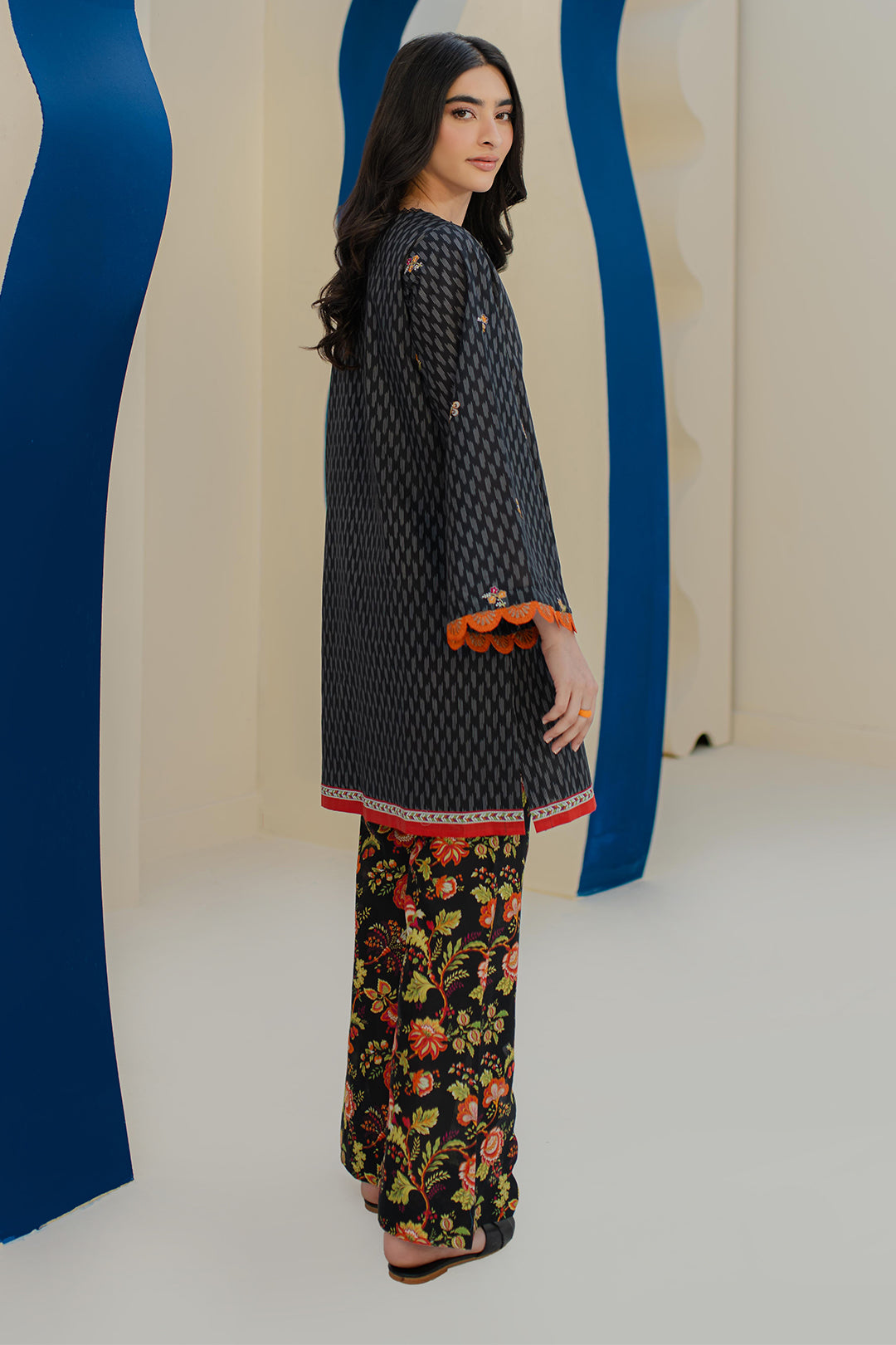 Embroidered Shirt Shalwar - 0018