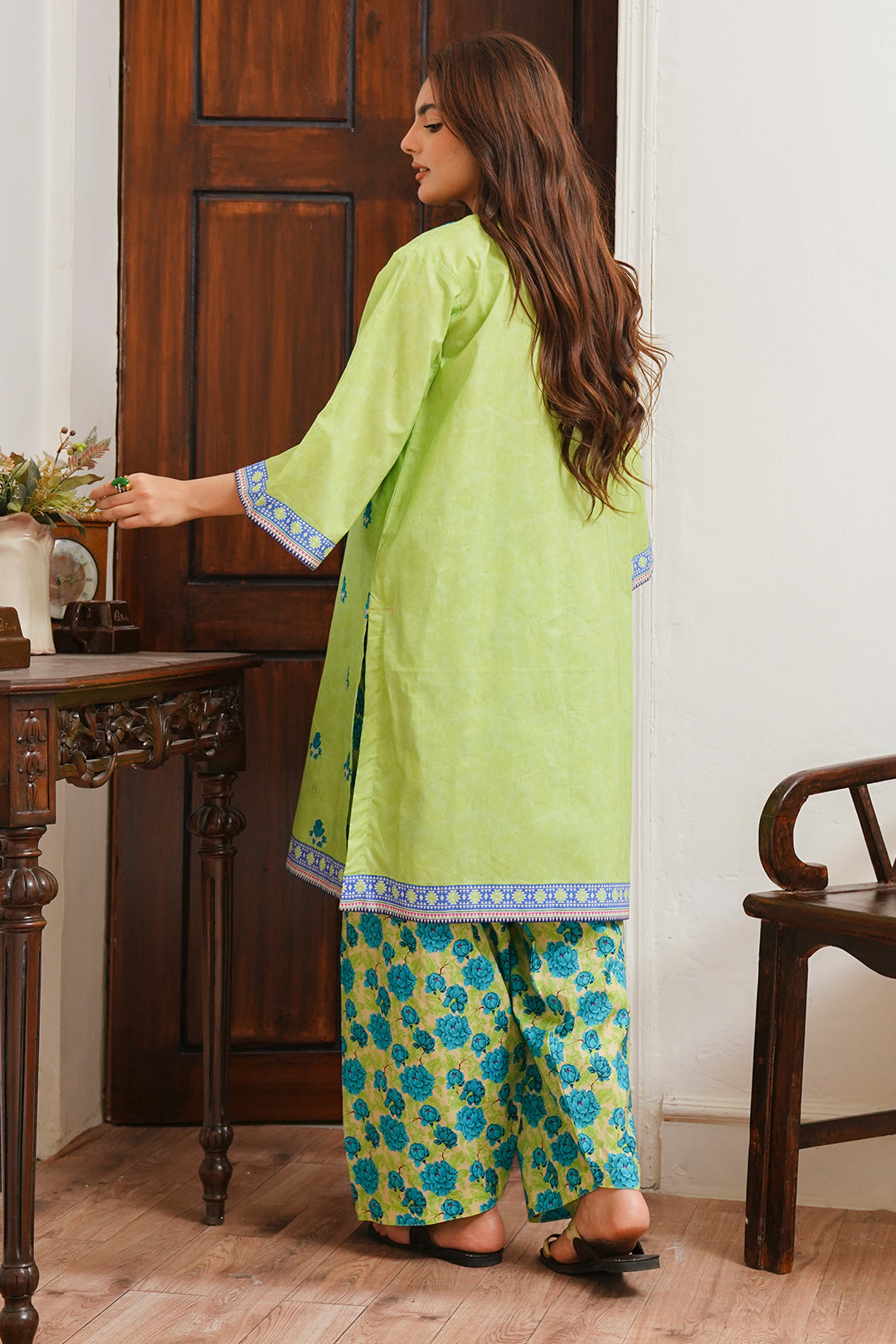 Embroidered Shirt Shalwar - 0023