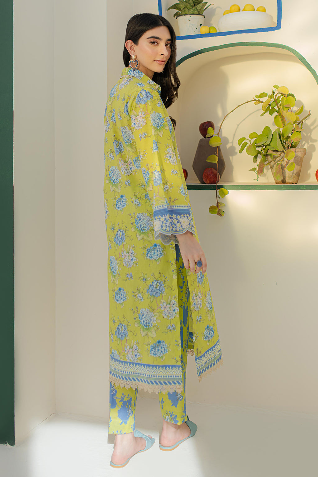 Embroidered Shirt Shalwar - 0104