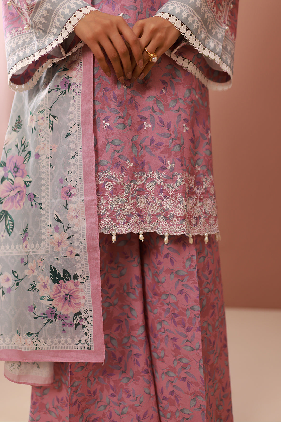 Embroidered Shirt Shalwar Dupatta - 0643