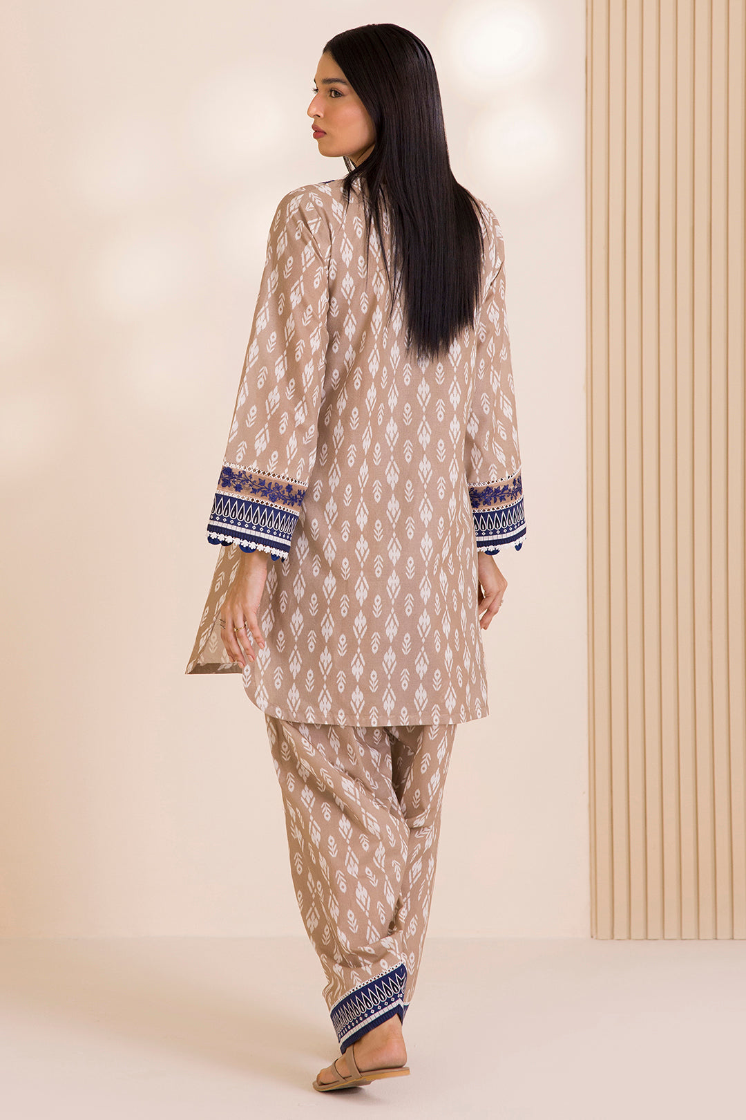 Embroidered Shirt Shalwar - 0016