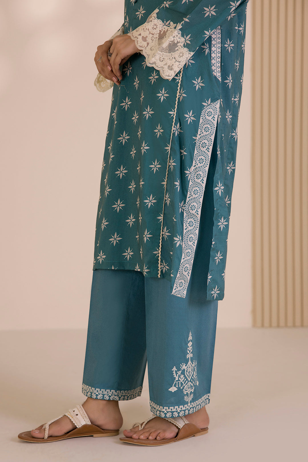 Embroidered Shirt Shalwar Dupatta - 0044