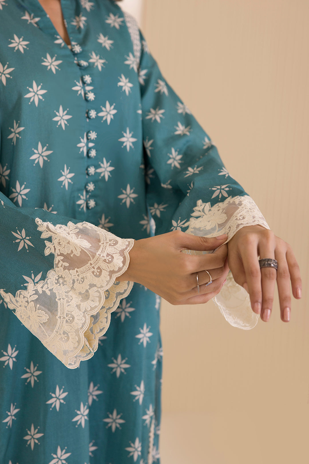 Embroidered Shirt Shalwar Dupatta - 0044