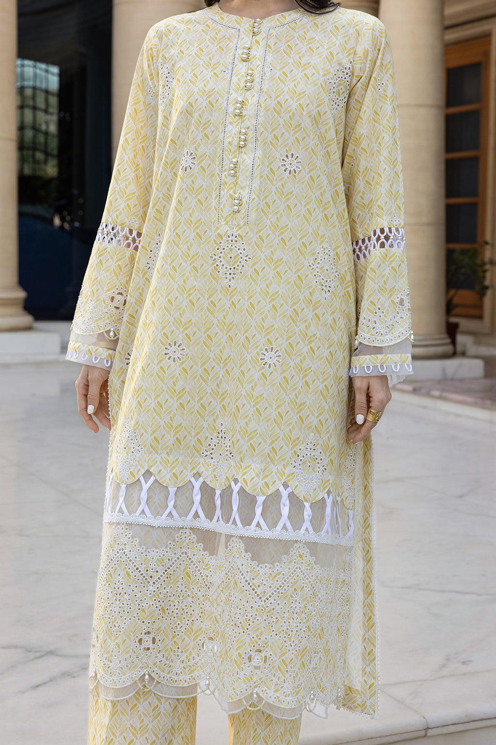 Embroidered Shirt Shalwar Dupatta - 4005
