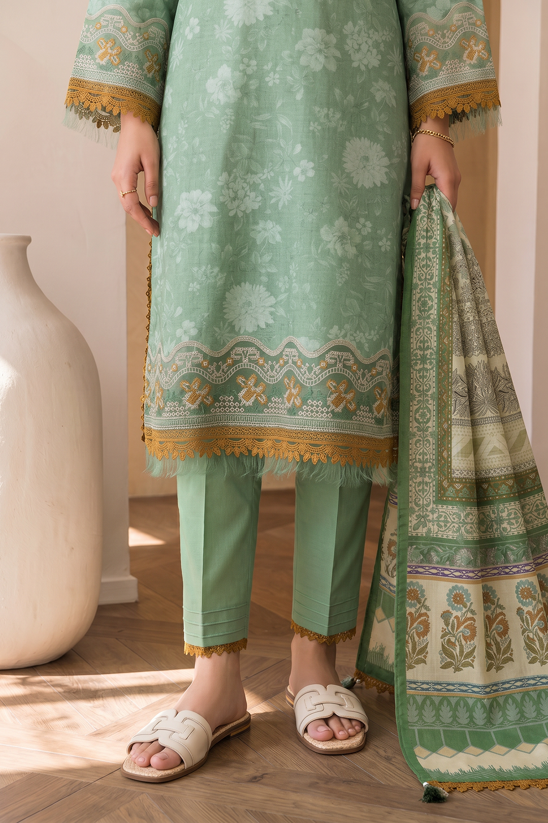 Embroidered Shirt Shalwar Dupatta - 0053
