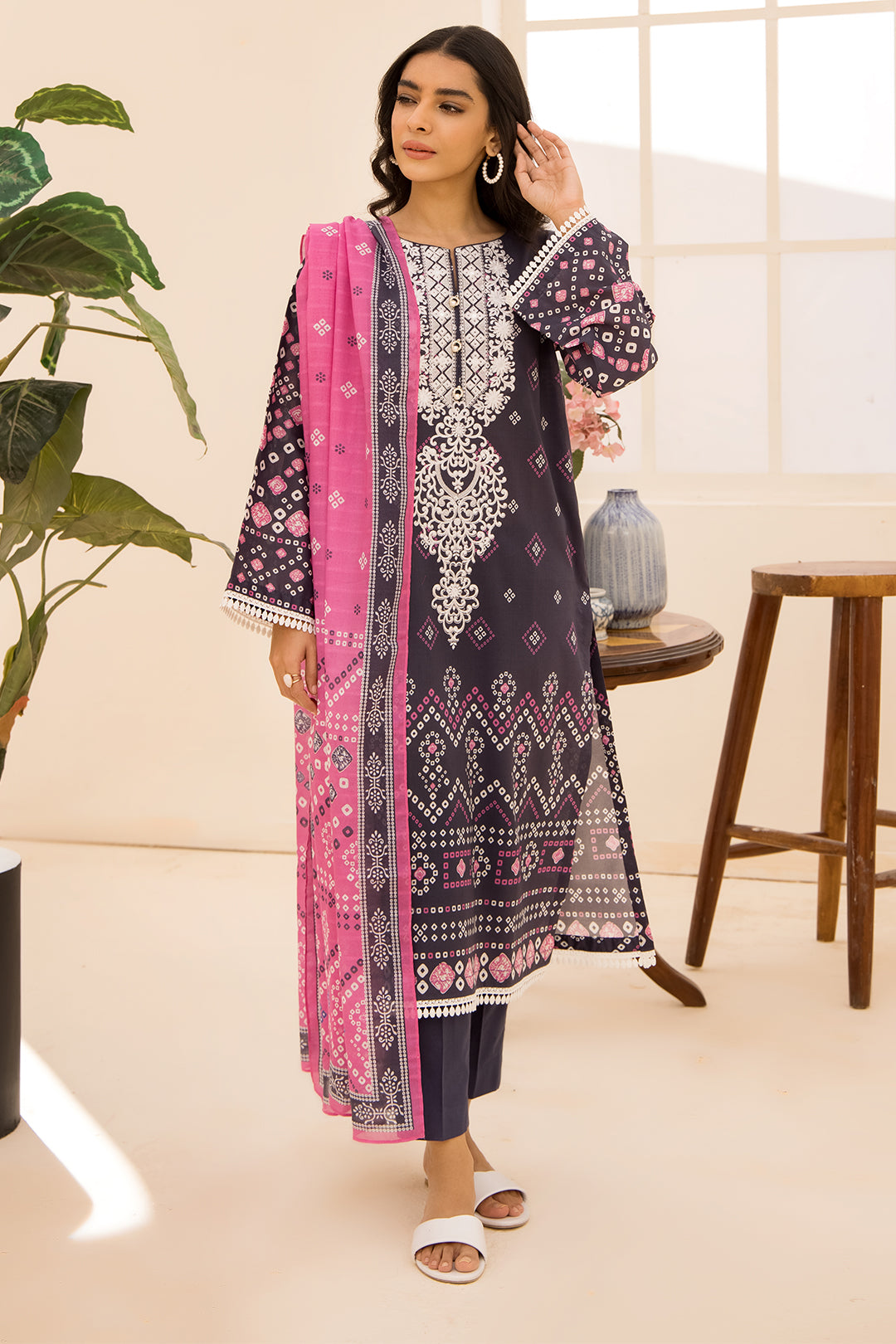 Embroidered Shirt Shalwar Dupatta - 0176