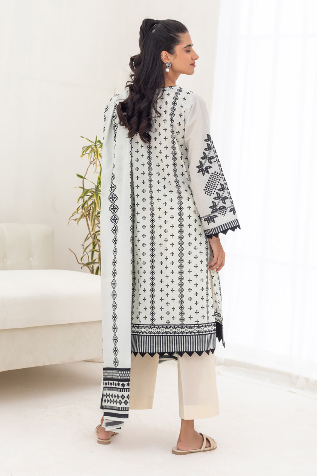 Embroidered Shirt Shalwar Dupatta - 0280