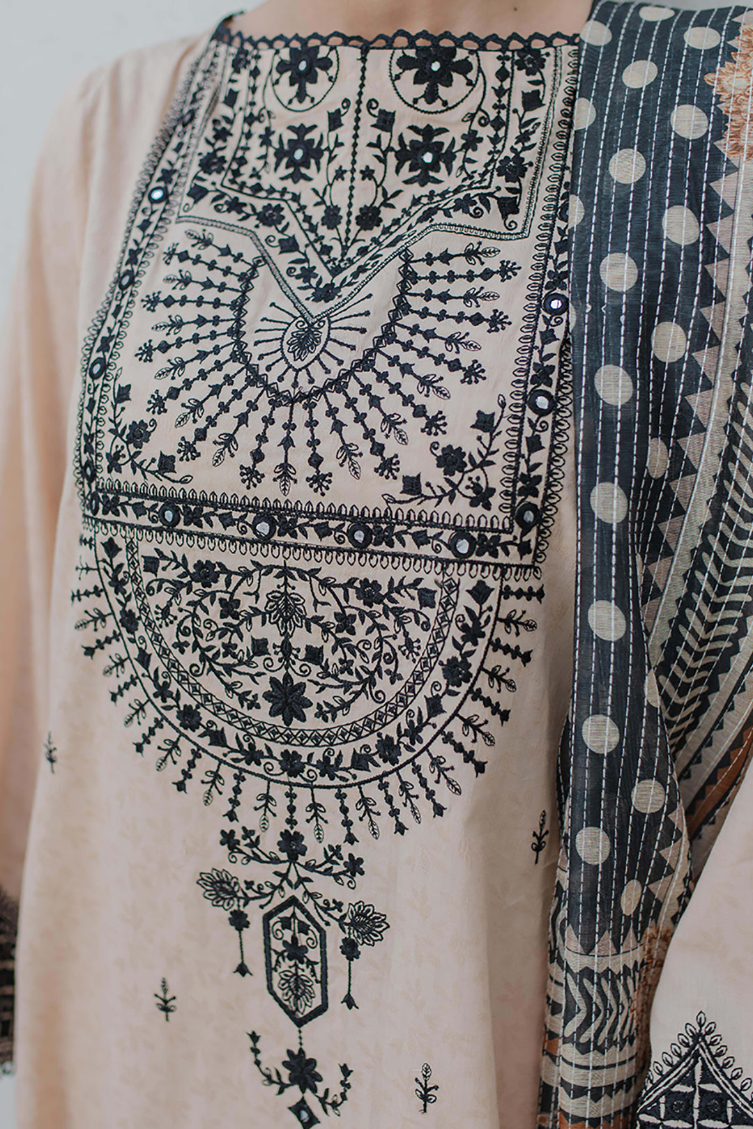 Embroidered Shirt Shalwar Dupatta - 0491