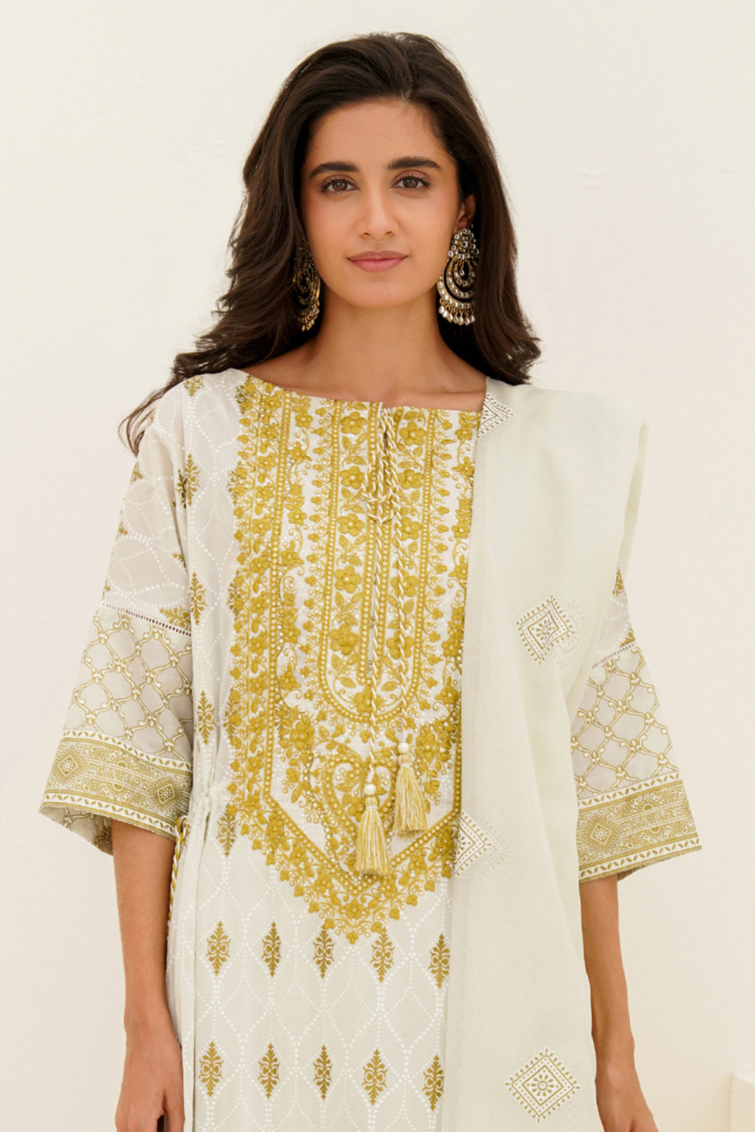 Embroidered Shirt Shalwar Dupatta - 0561