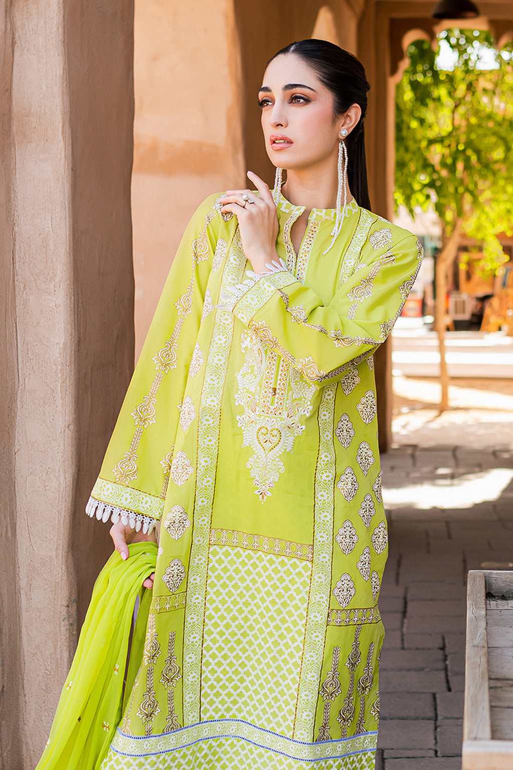 Embroidered Shirt Shalwar Dupatta - 0565