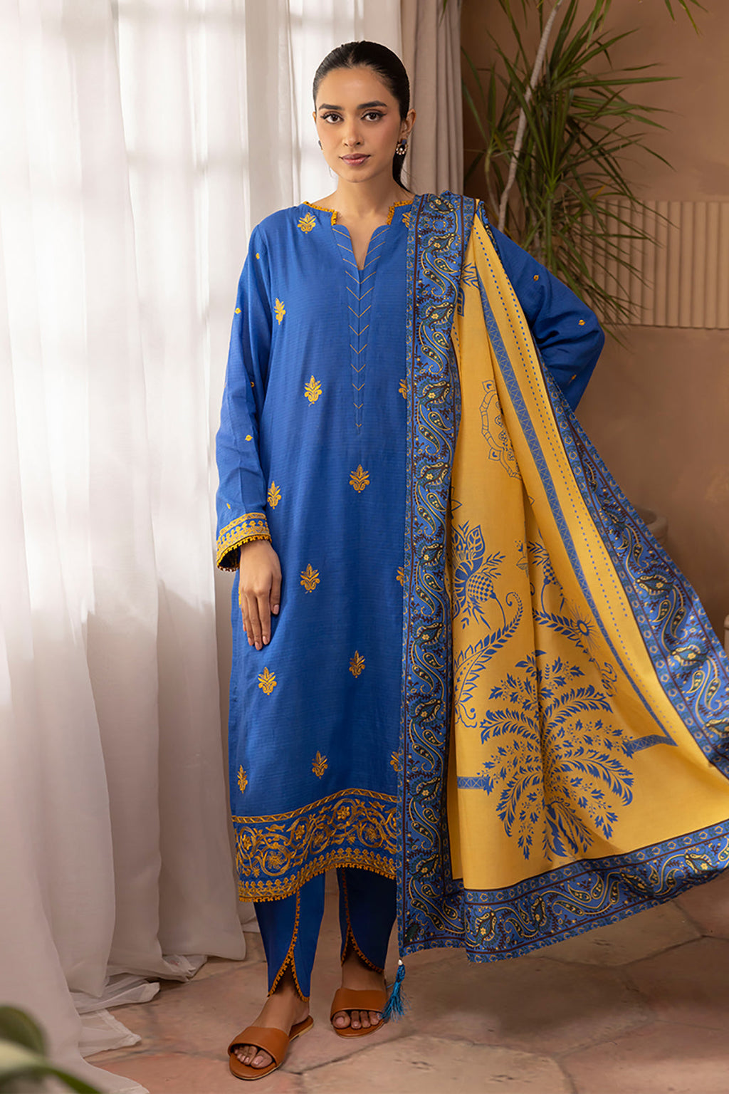 Embroidered Shirt Shalwar Dupatta - 1121