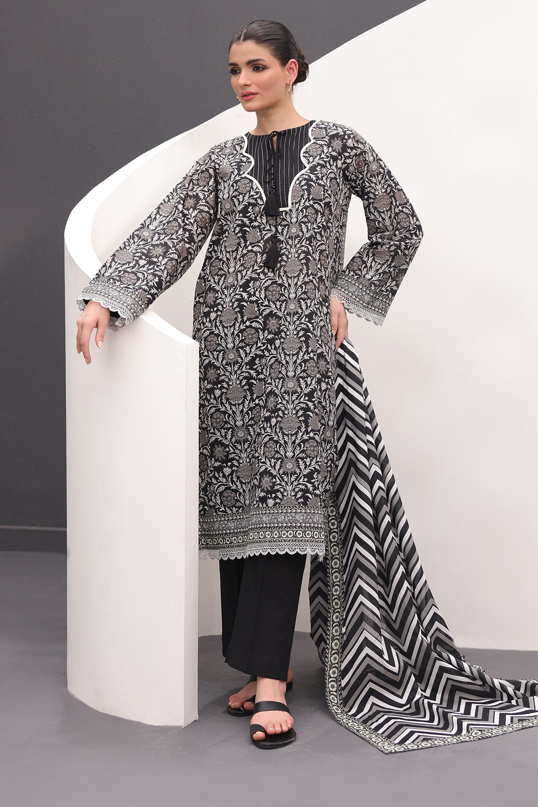 Shirt Shalwar Dupatta - 1527