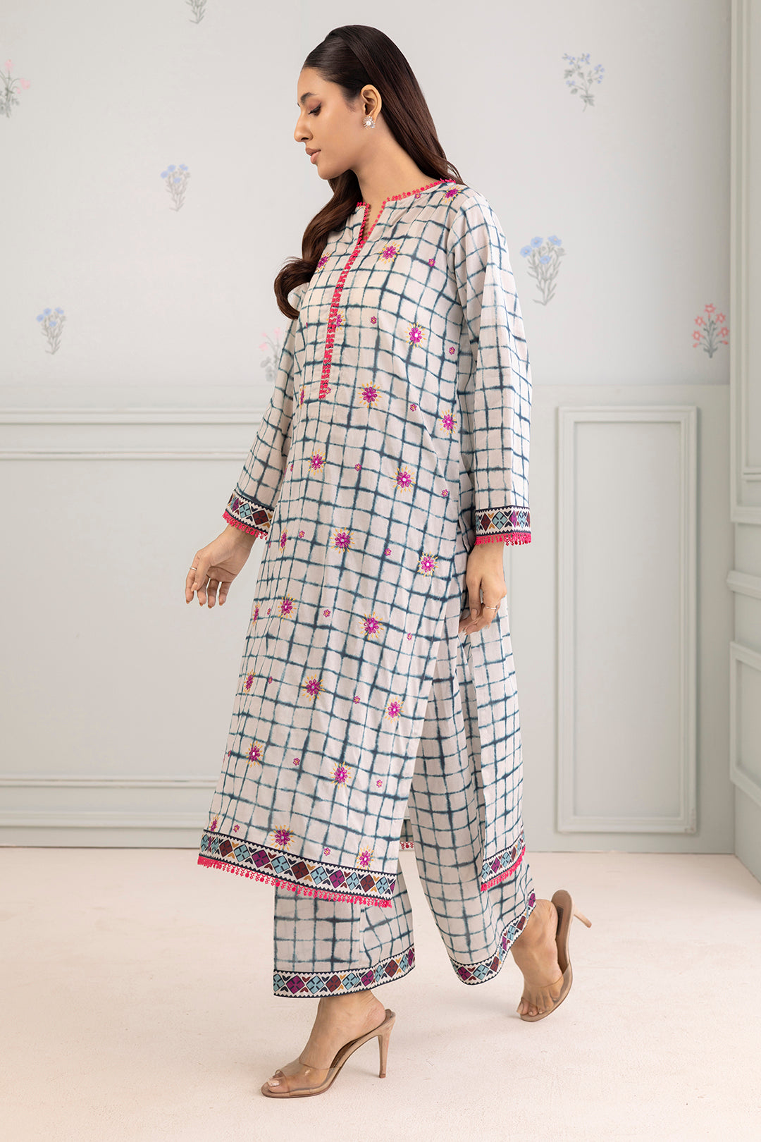 Embroidered Shirt Shalwar - 0372