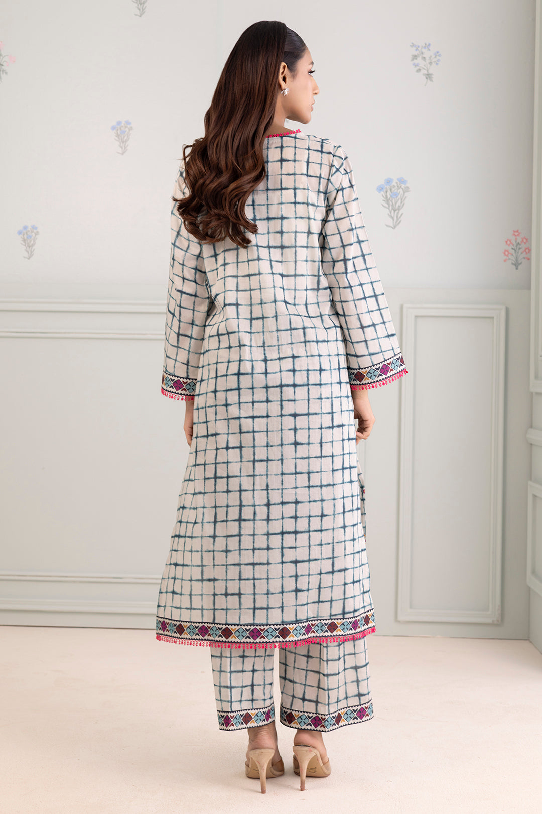 Embroidered Shirt Shalwar - 0372