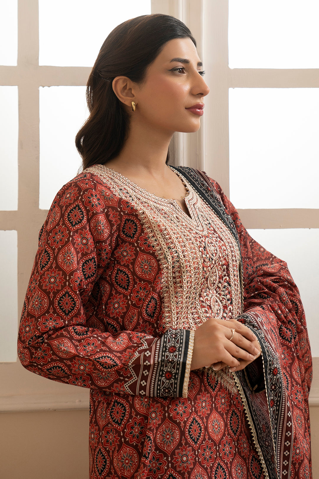 Embroidered Shirt Dupatta - 0560