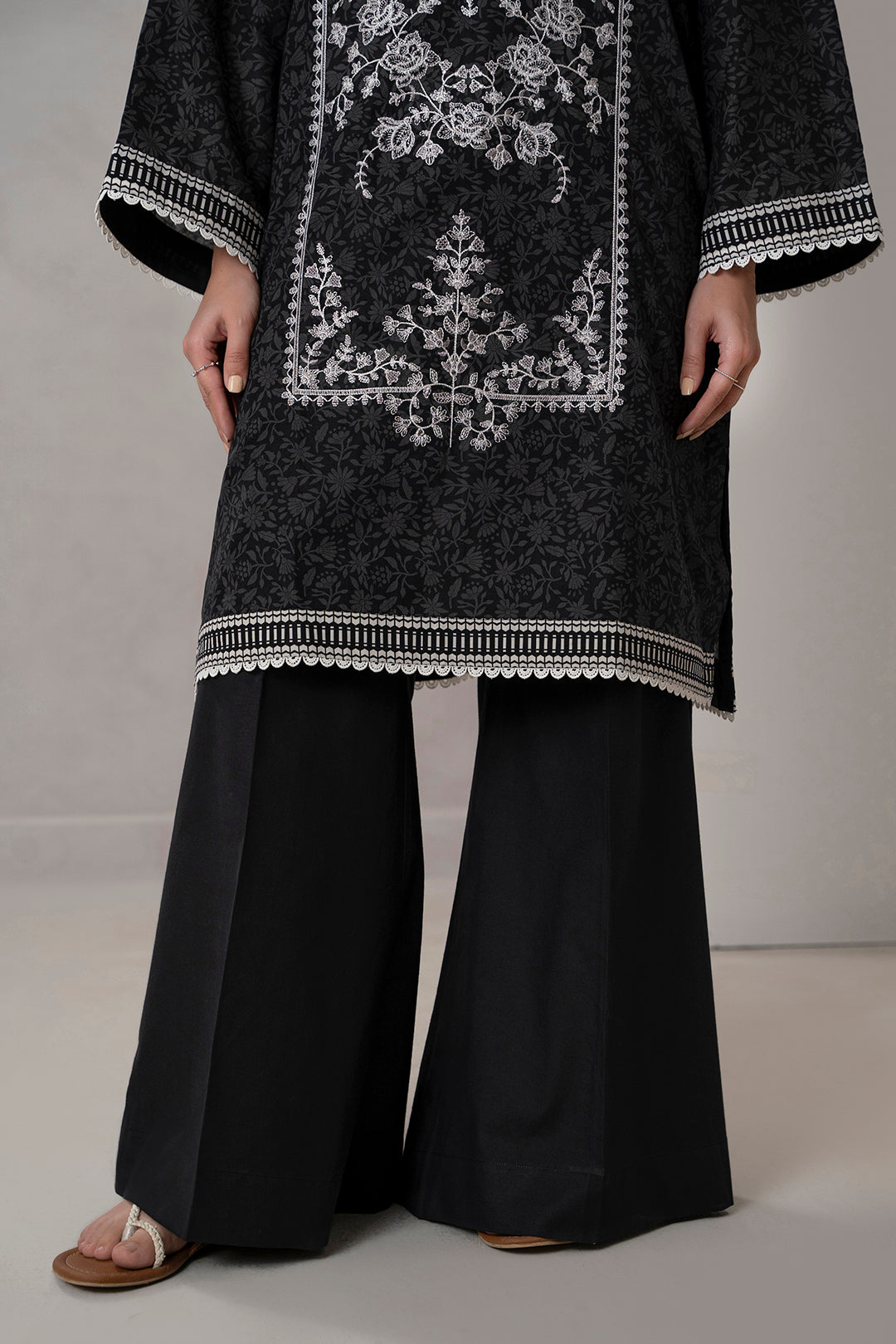 Embroidered Shirt Dupatta - 0562