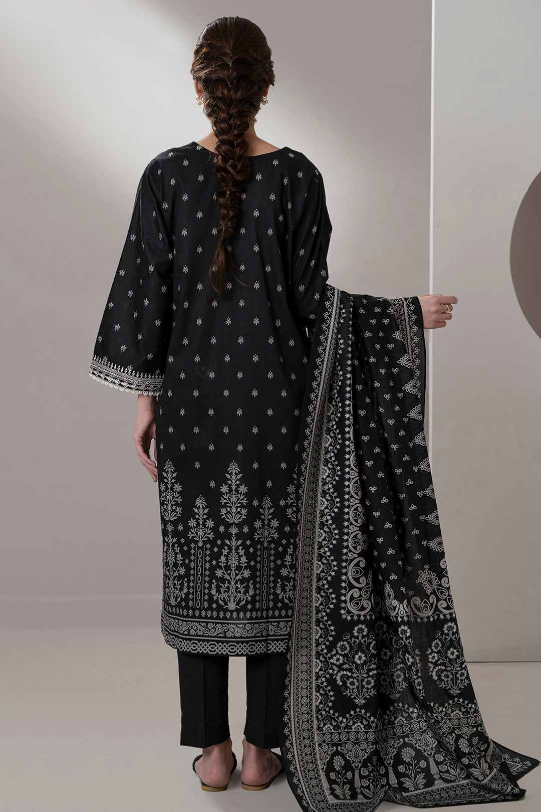 Embroidered Shirt Dupatta - 0640