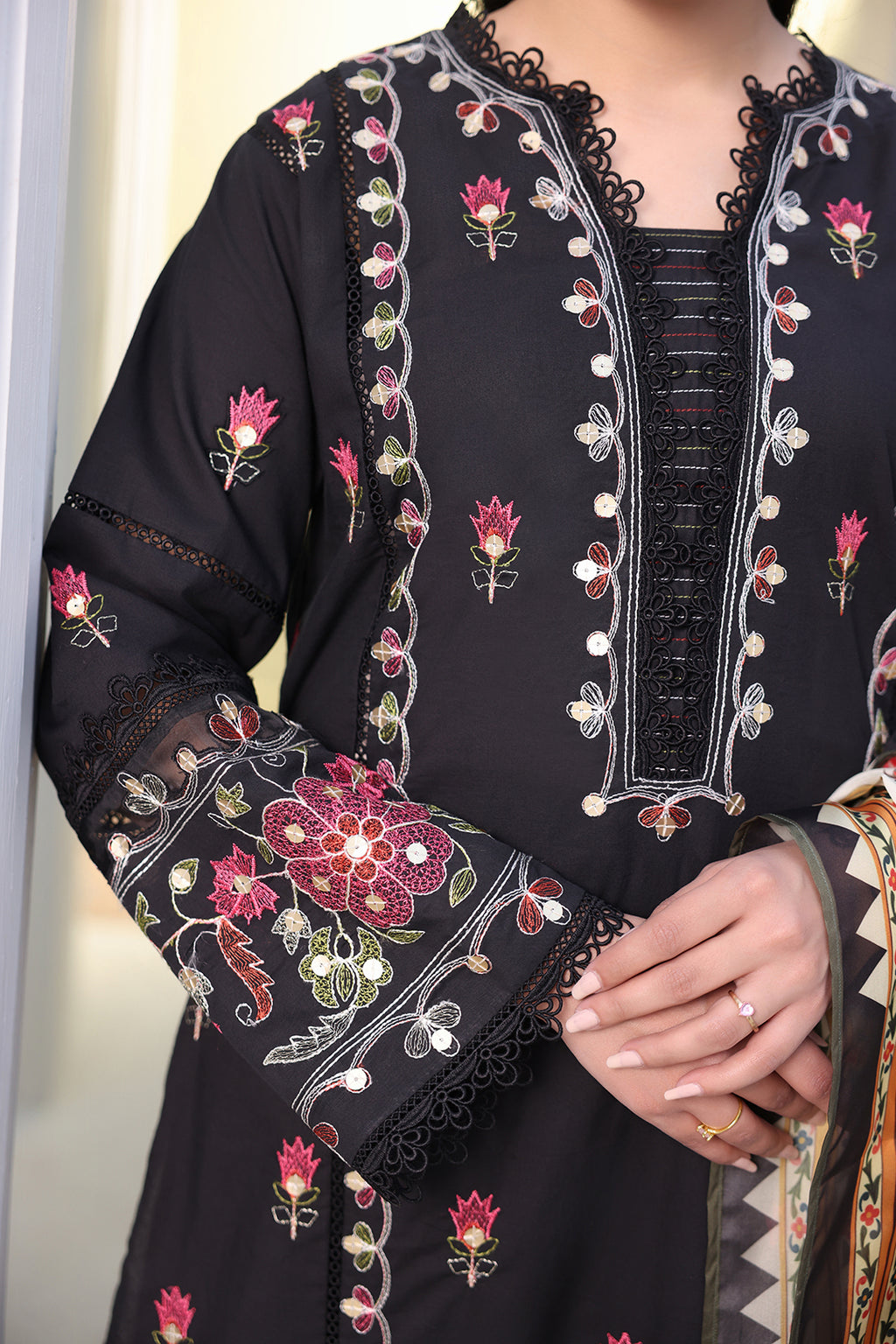 Embroidered Shirt Shalwar Dupatta - 0148