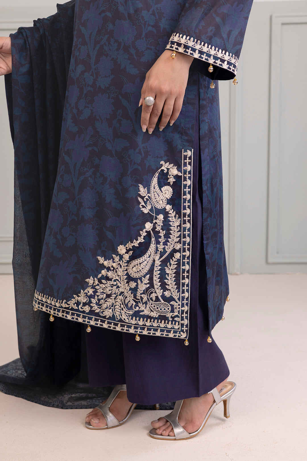 Embroidered Shirt Shalwar Dupatta - 0339