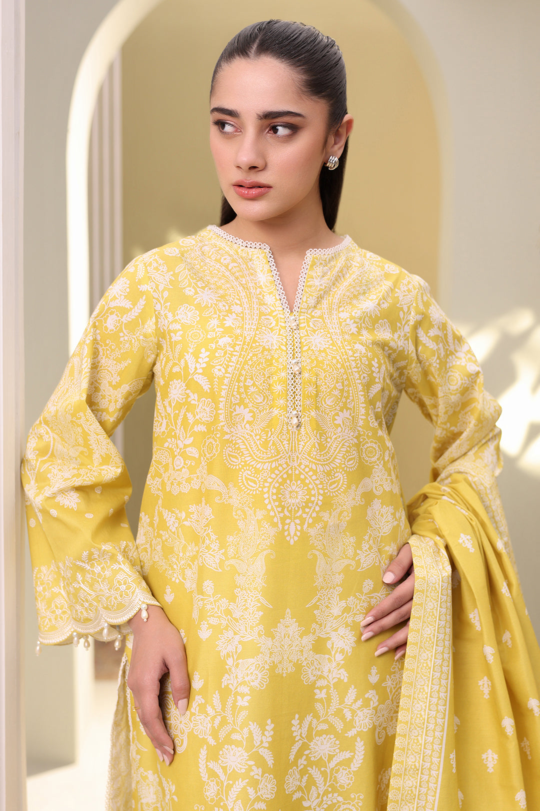 Embroidered Shirt Shalwar Dupatta - 0400