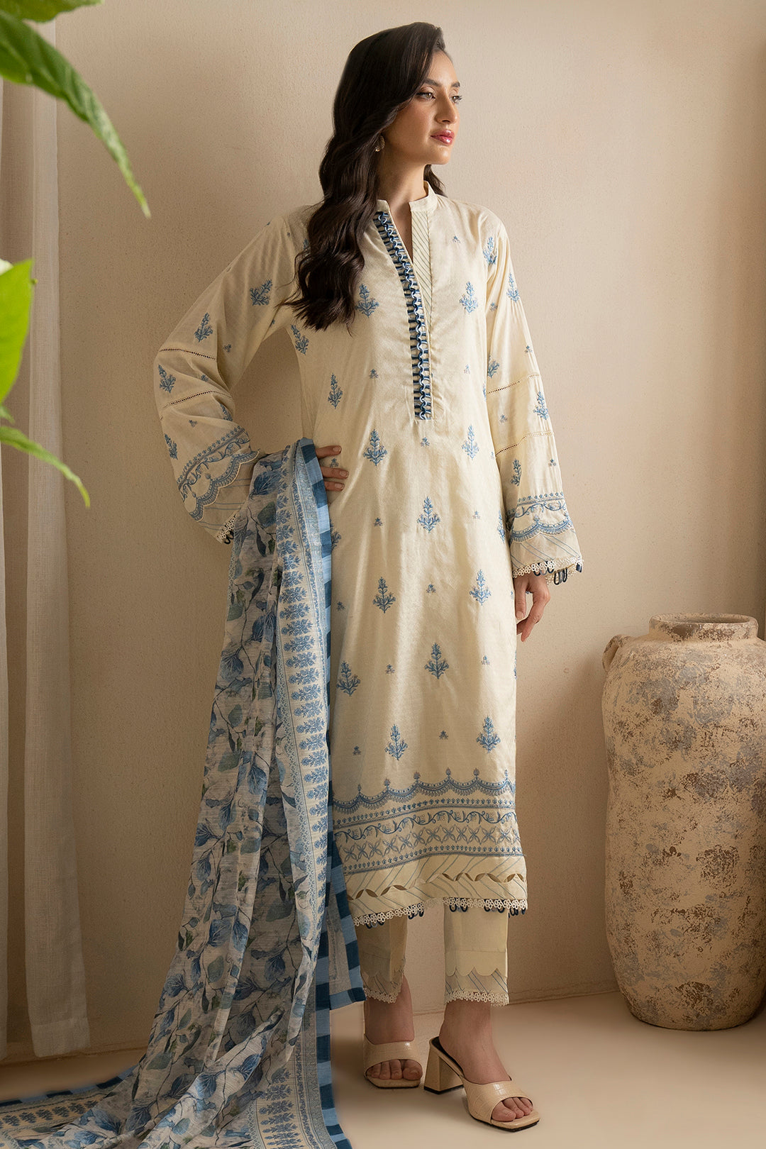 Embroidered Shirt Shalwar Dupatta - 0465