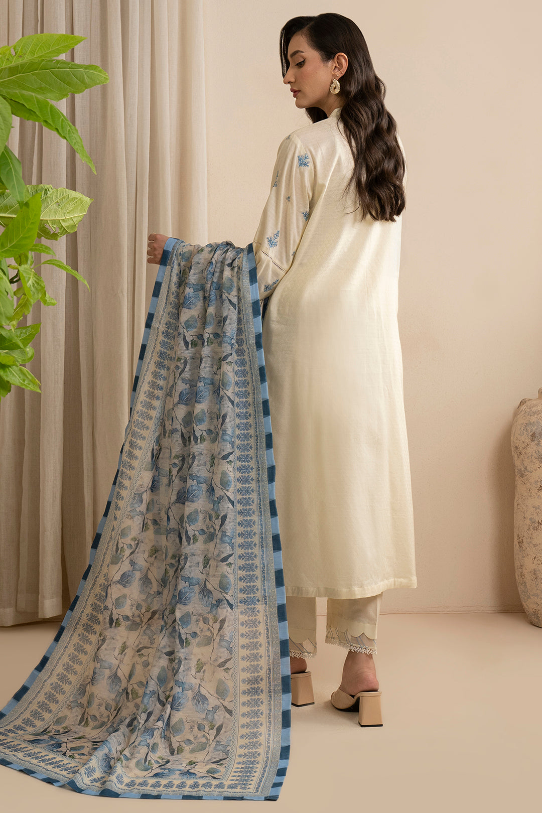 Embroidered Shirt Shalwar Dupatta - 0465