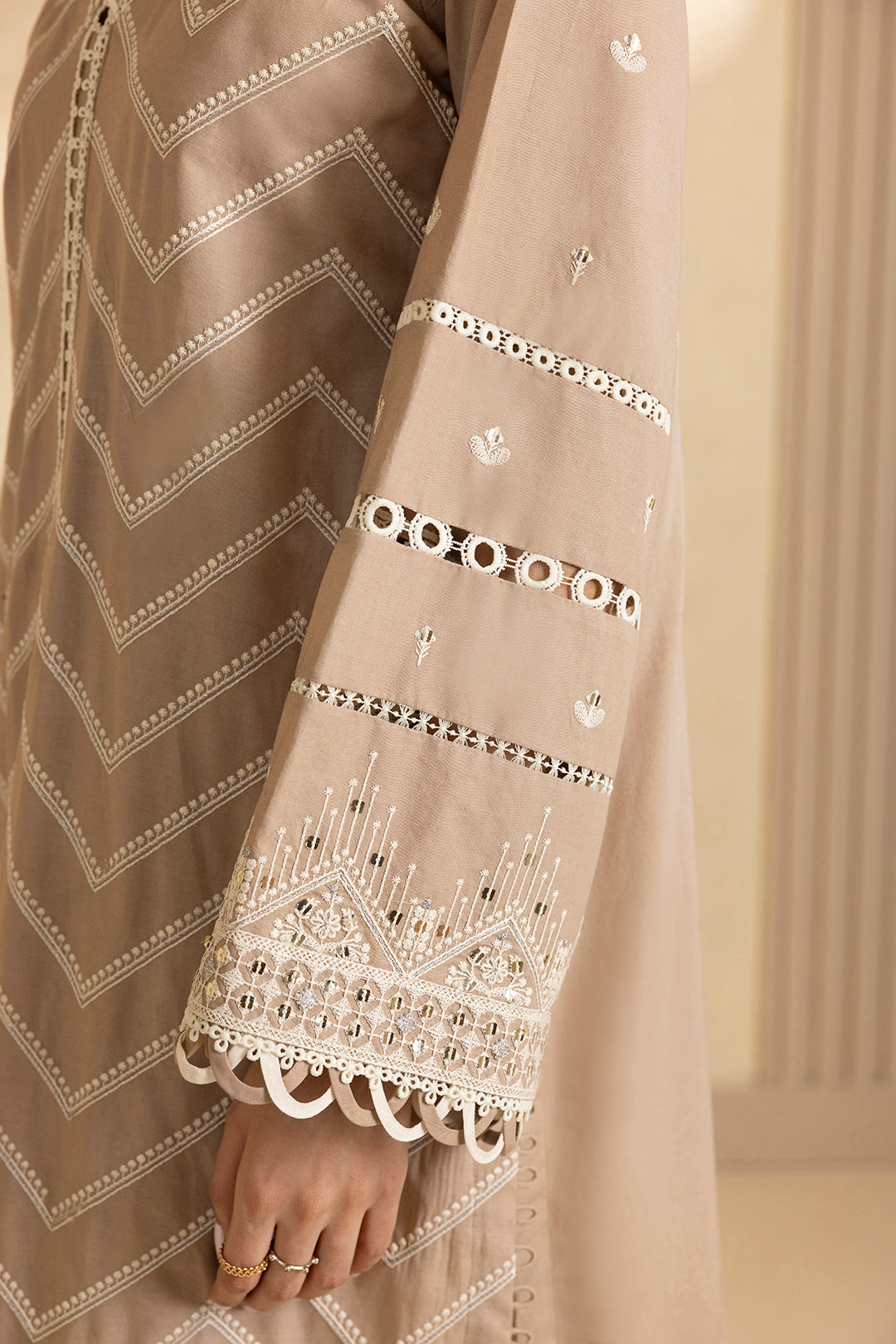 Embroidered Shirt Shalwar Dupatta - 4008
