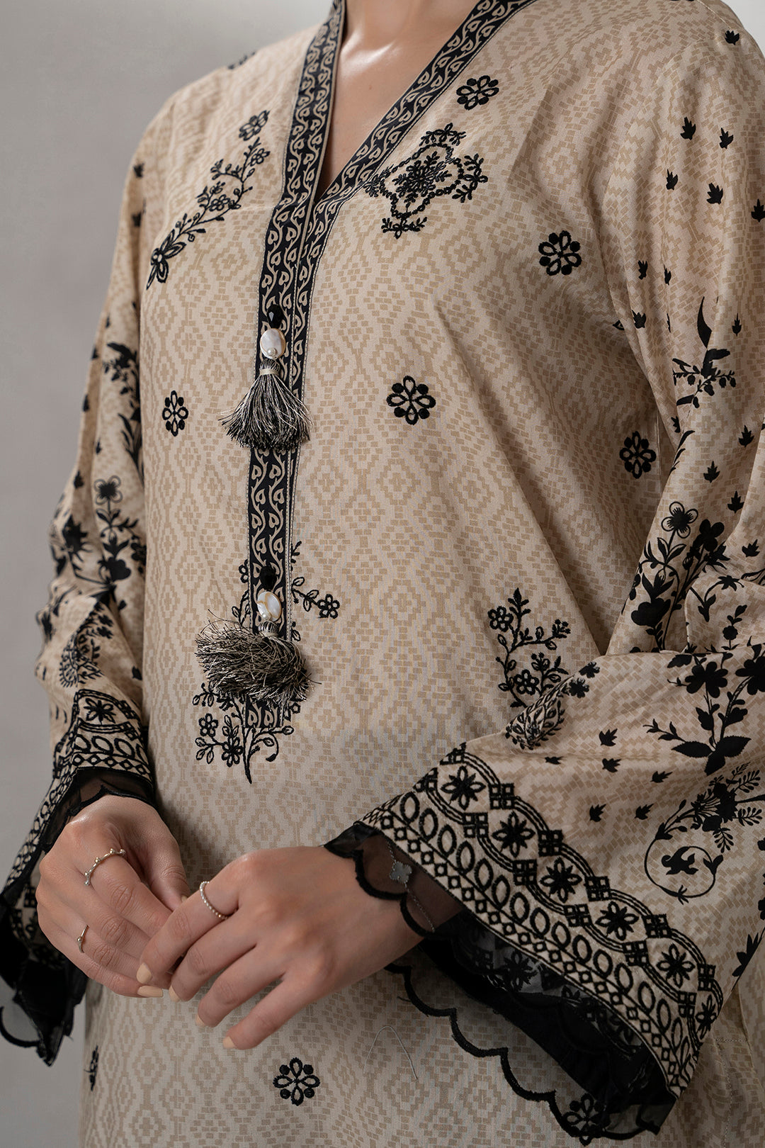 Embroidered Shirt Shalwar Dupatta - 0592