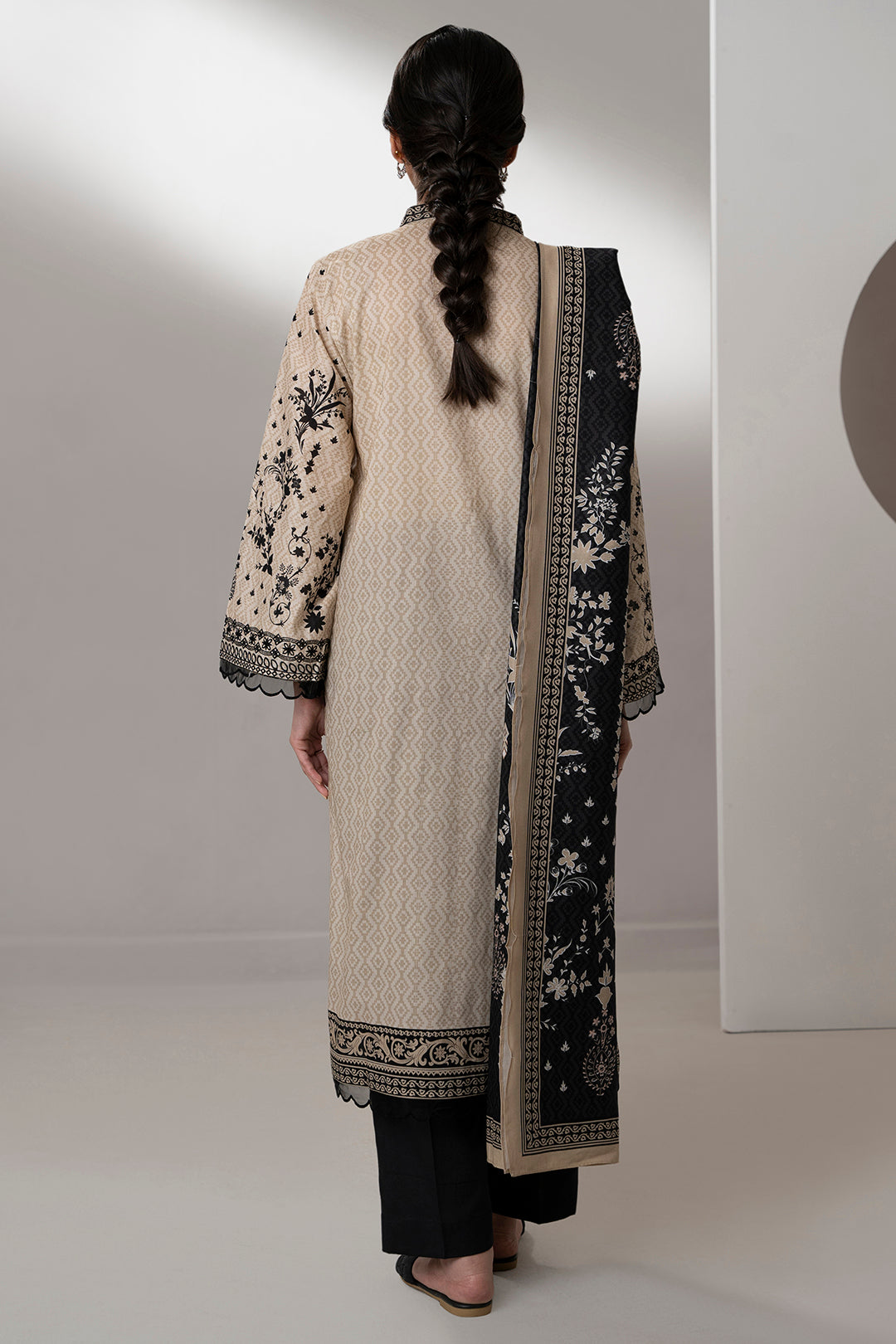 Embroidered Shirt Shalwar Dupatta - 0592