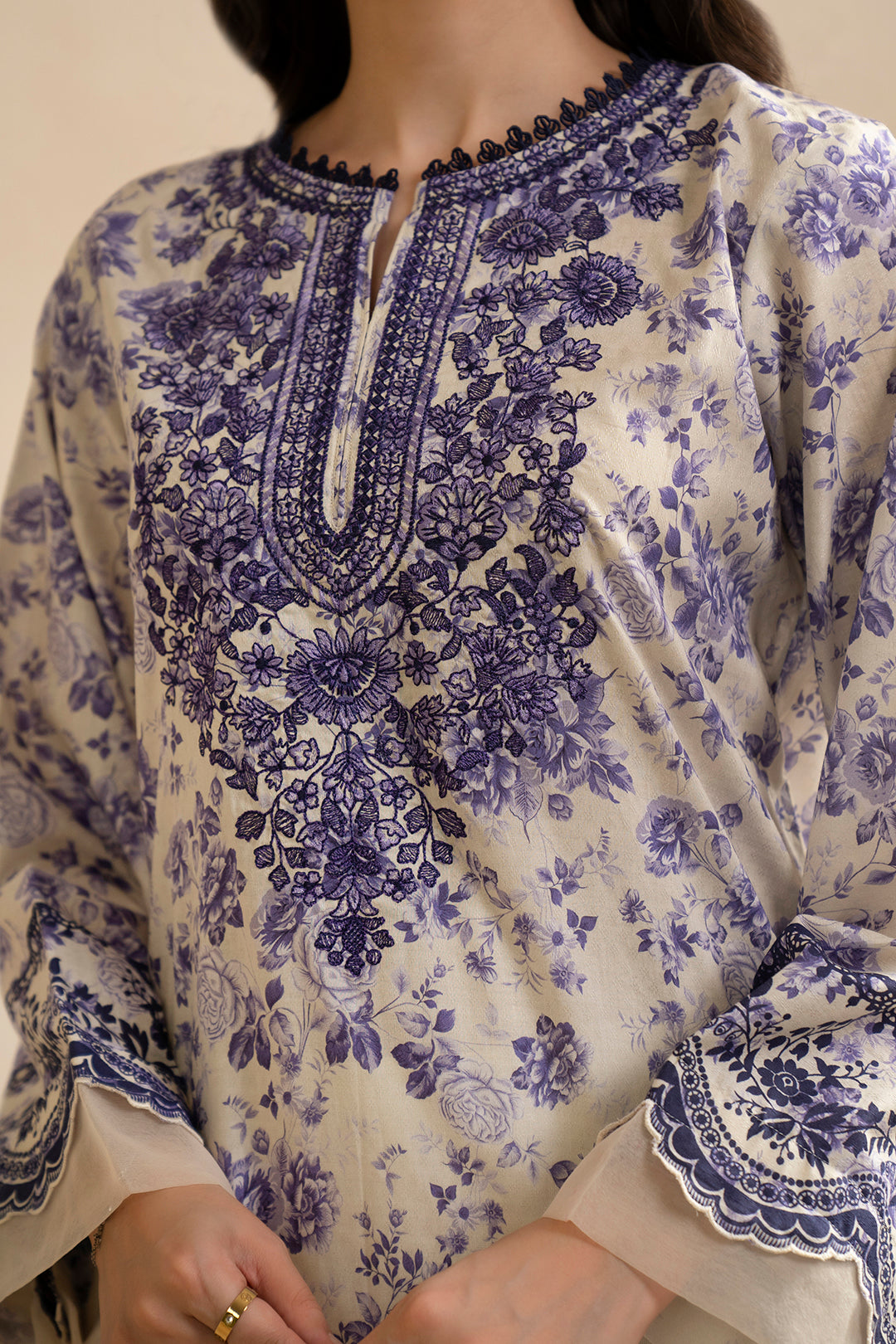 Embroidered Shirt Shalwar Dupatta - 0593