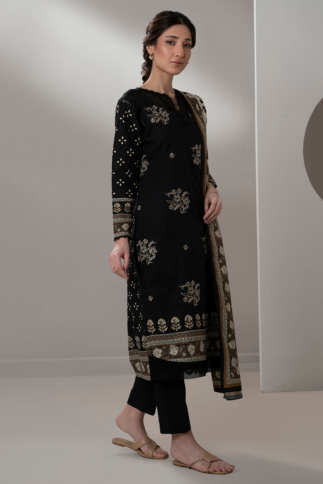 Embroidered Shirt Shalwar Dupatta - 0597
