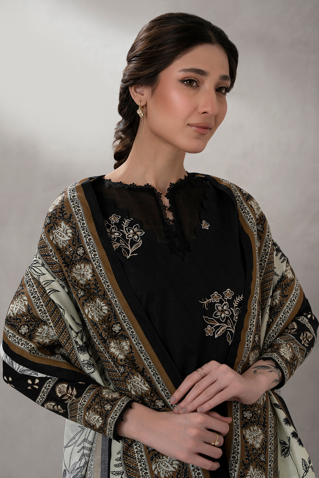 Embroidered Shirt Shalwar Dupatta - 0597