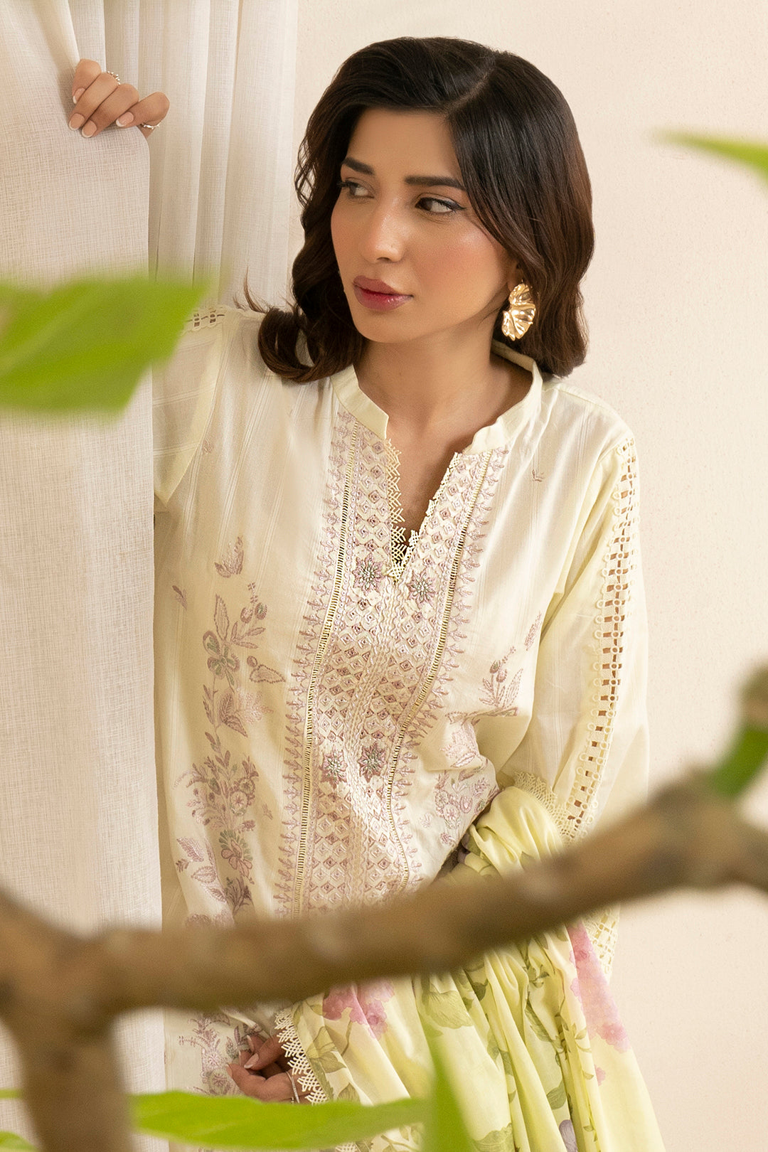 Embroidered Shirt Shalwar Dupatta - 0607