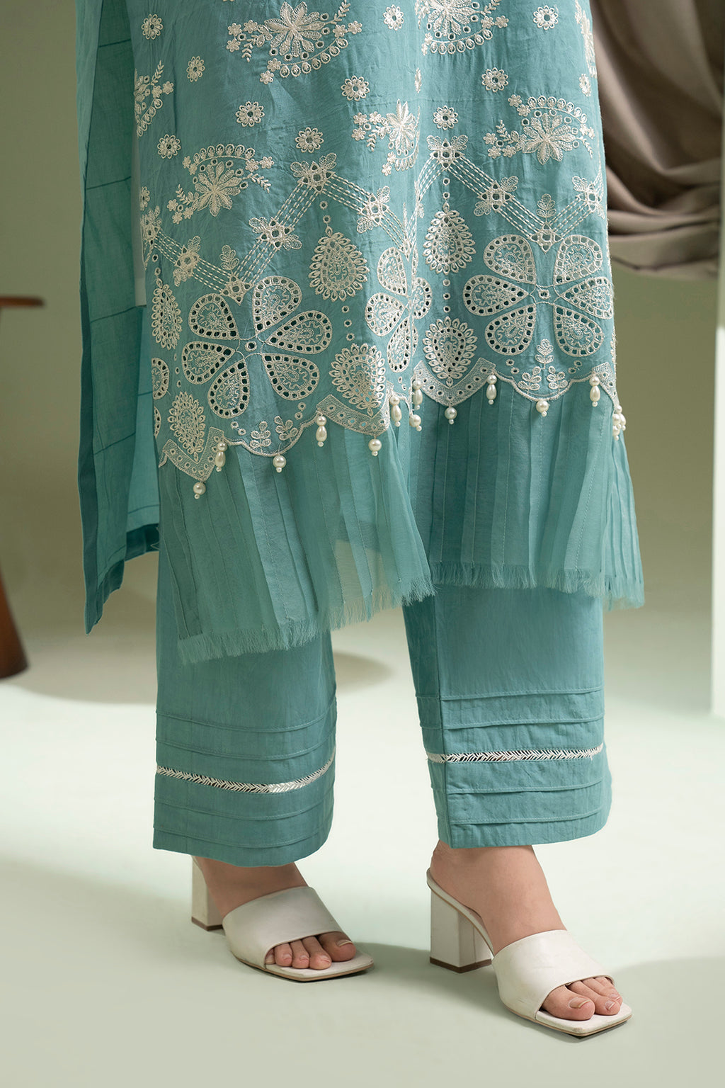 Embroidered Shirt Shalwar Dupatta - 0609