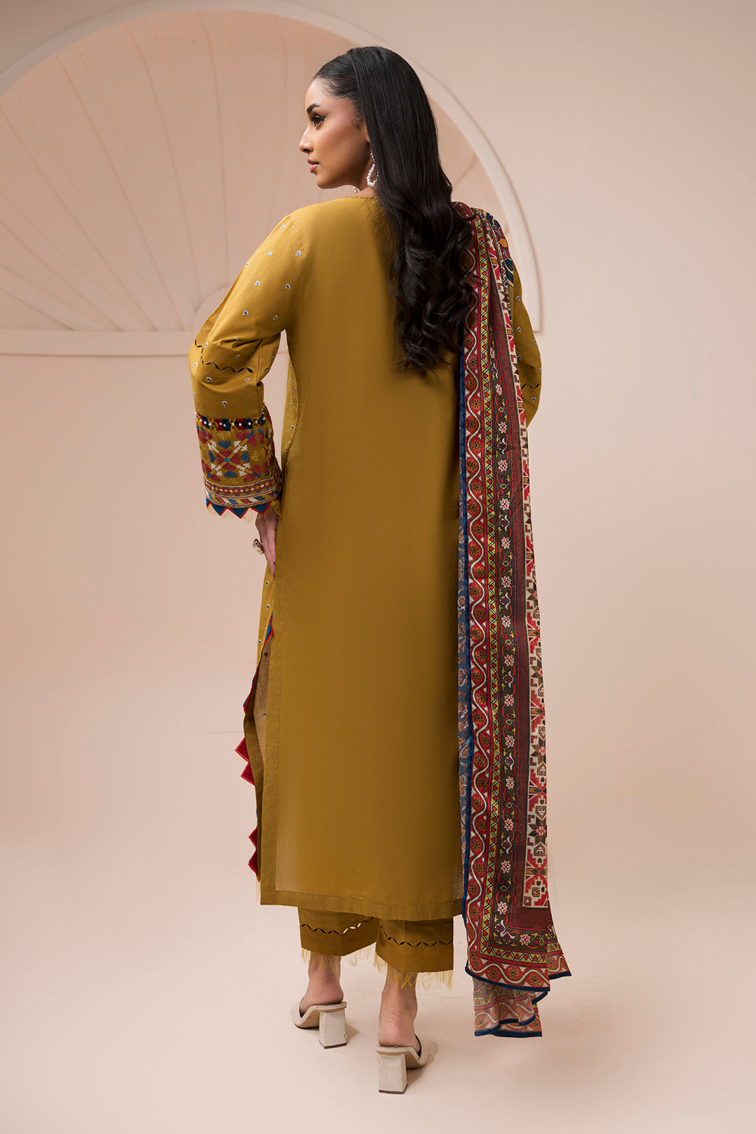 Embroidered Shirt Shalwar Dupatta - 0616