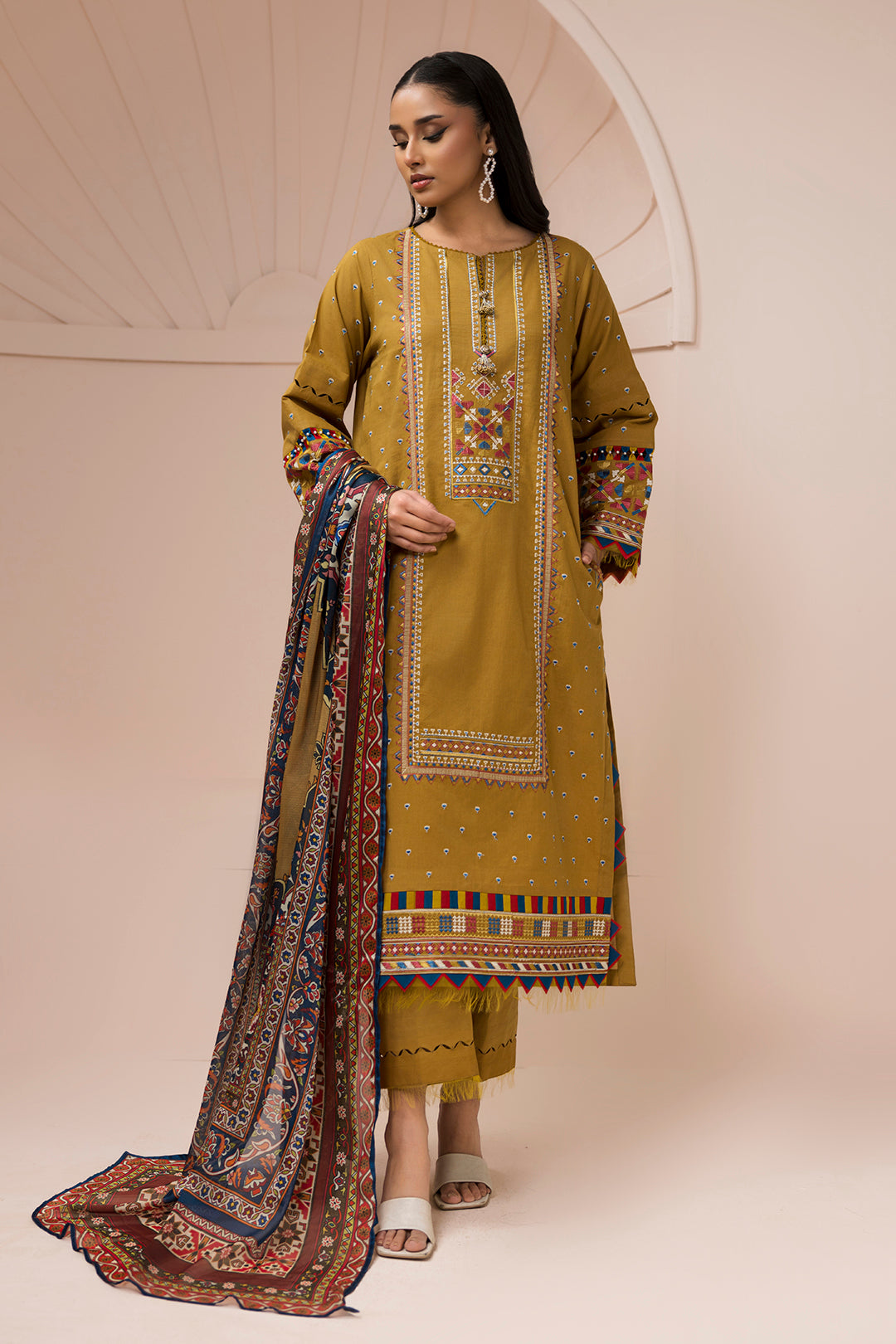 Embroidered Shirt Shalwar Dupatta - 0616